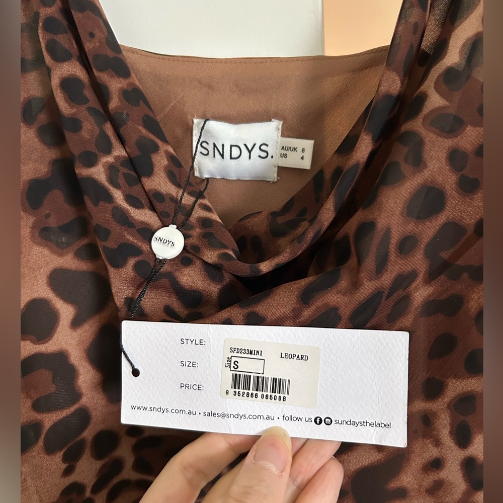 Video- NWT- SNDYS Leopard dress